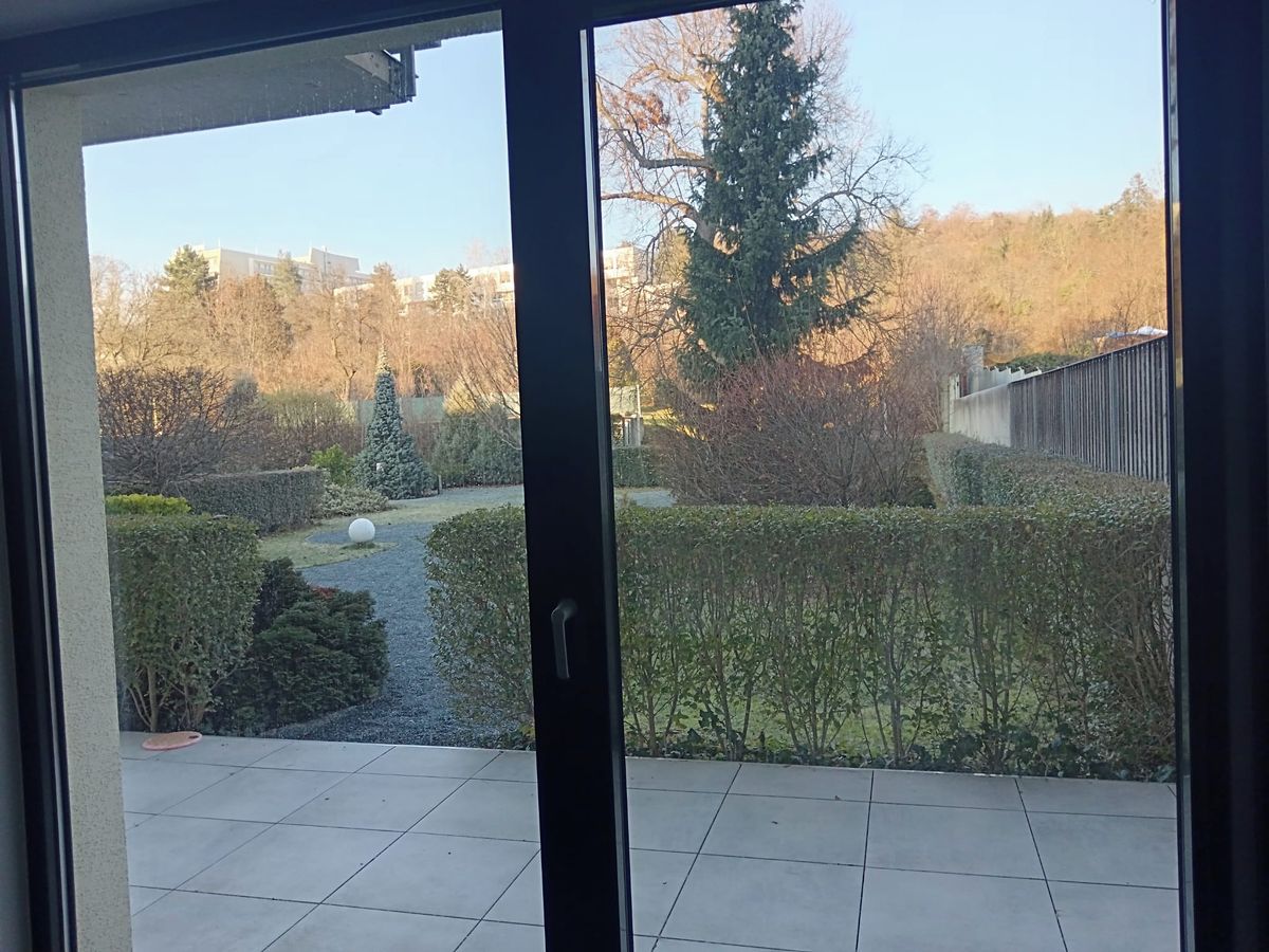 Pronájem bytu 2+1 44 m² – fotografie 5