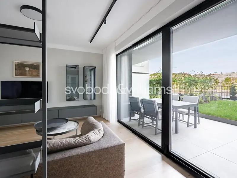 Prodej bytu 2+kk 72 m², Praha – náhled fotky 2