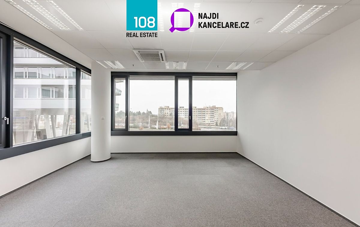 Pronájem kanceláře 2007 m² – fotografie 3