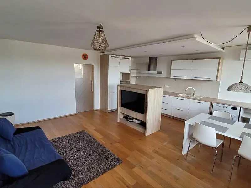 Pronájem bytu 3+kk 47 m², Praha – náhled fotky 3