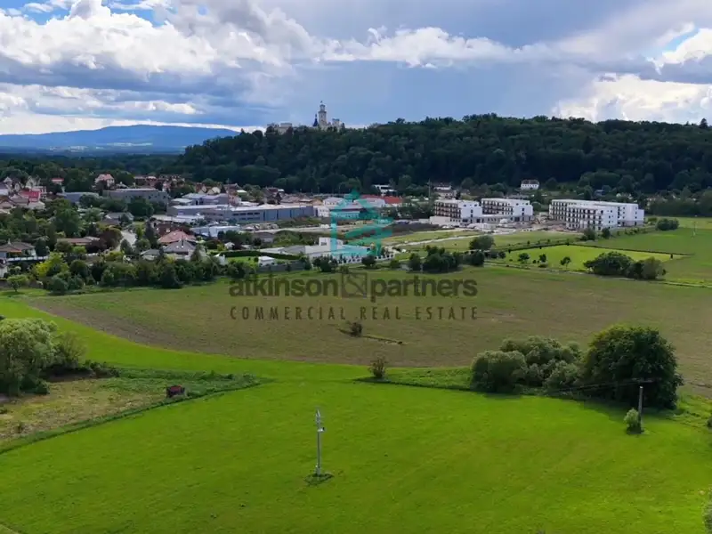 Prodej stavebního pozemku 981 m², Hluboká nad Vltavou – náhled fotky 1