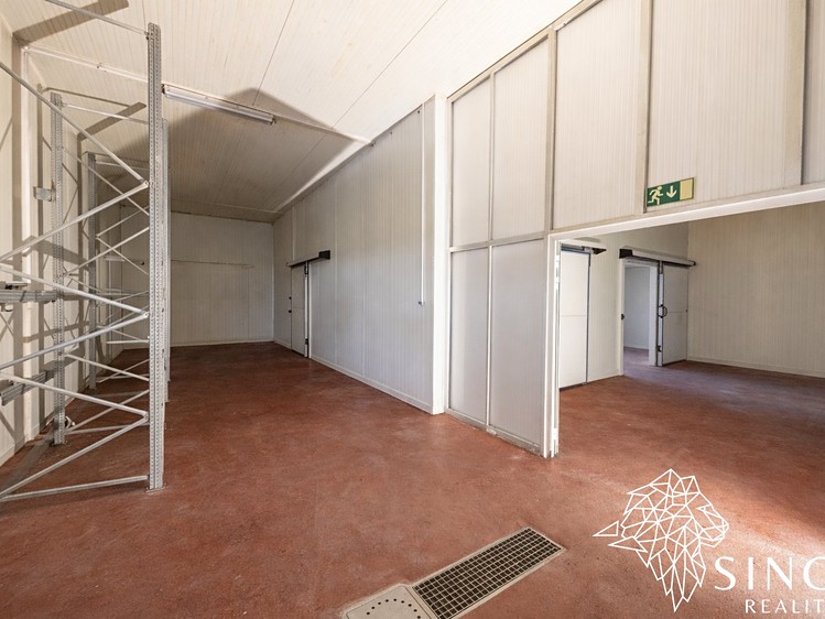 Gewerbefläche zum Kauf, 1.036 m² (16 von 19)