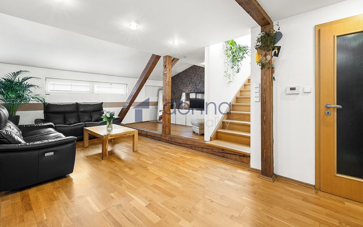Prodej bytu 4+kk 145 m²