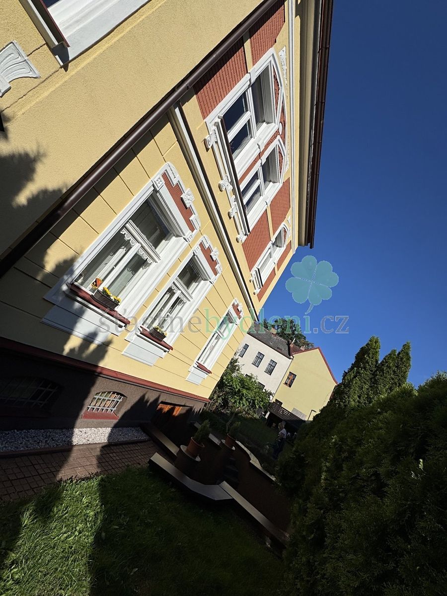 Pronájem bytu 2+1 56 m² – fotografie 2