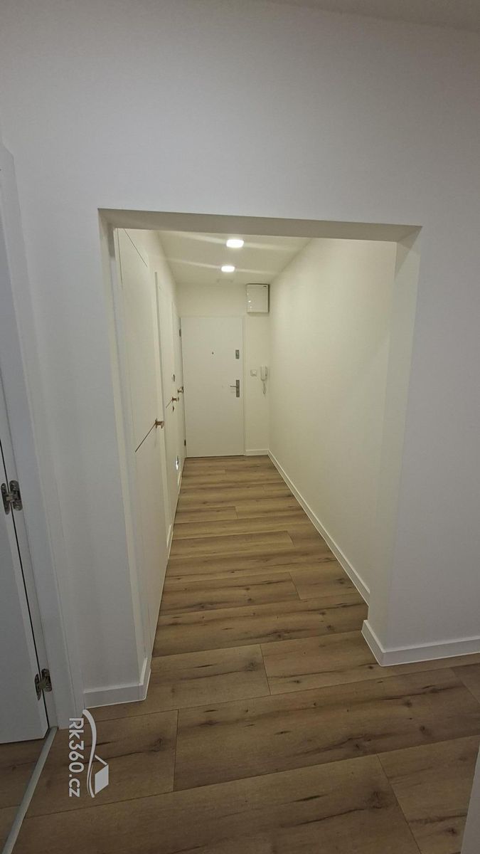 Pronájem bytu 3+kk 58 m² – fotografie 5