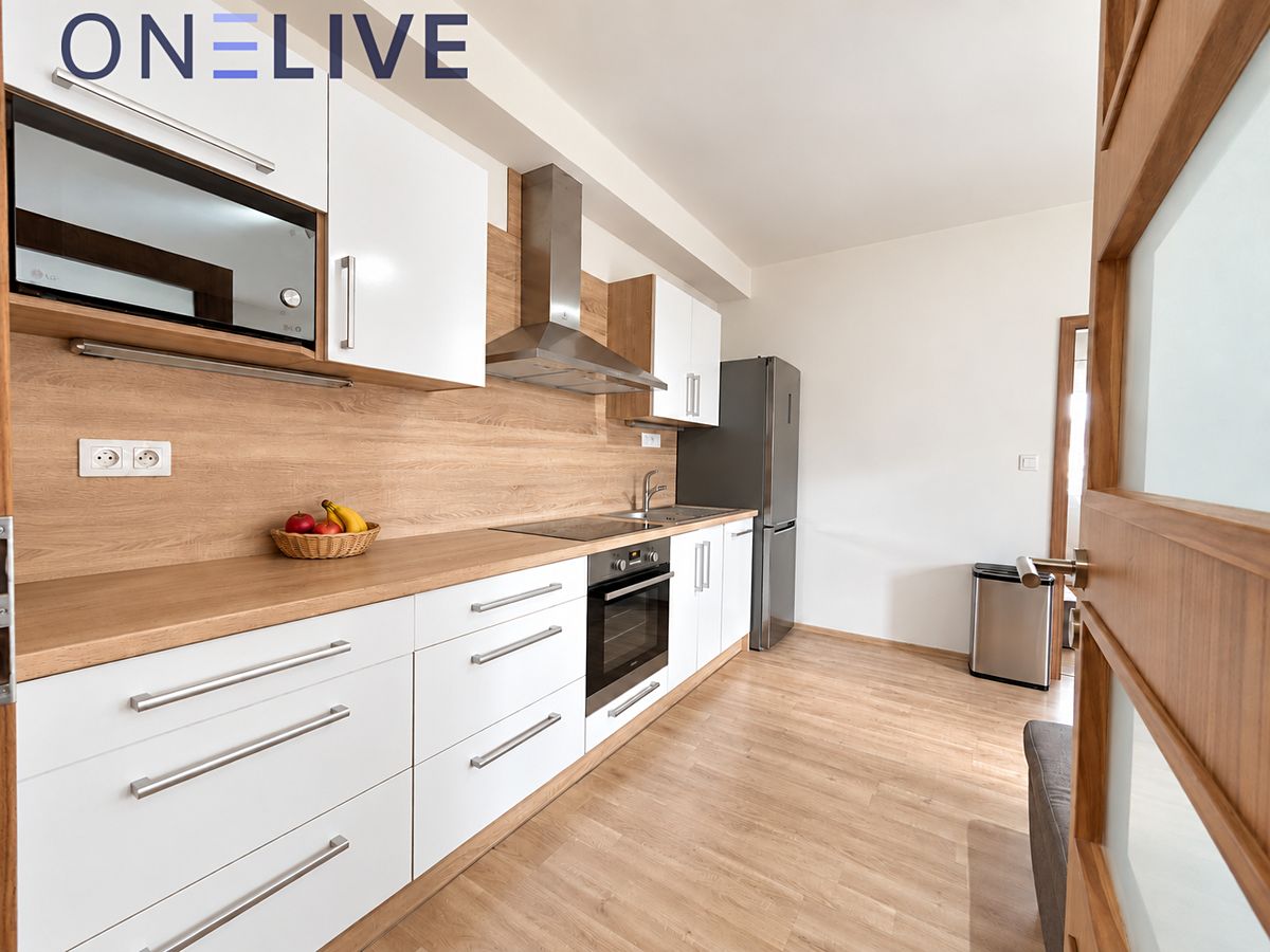 Pronájem bytu 2+kk 51 m² – fotografie 3