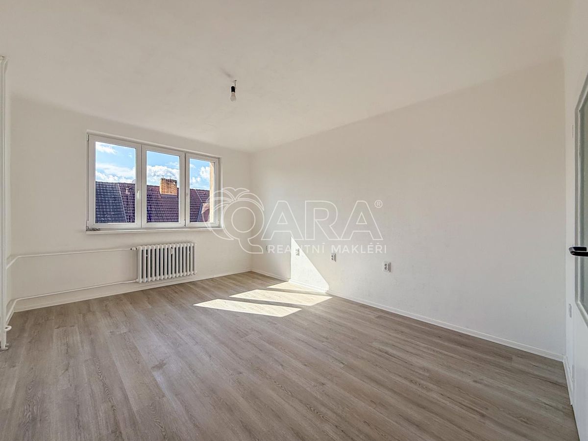 Prodej bytu 1+kk 28 m² – fotografie 3