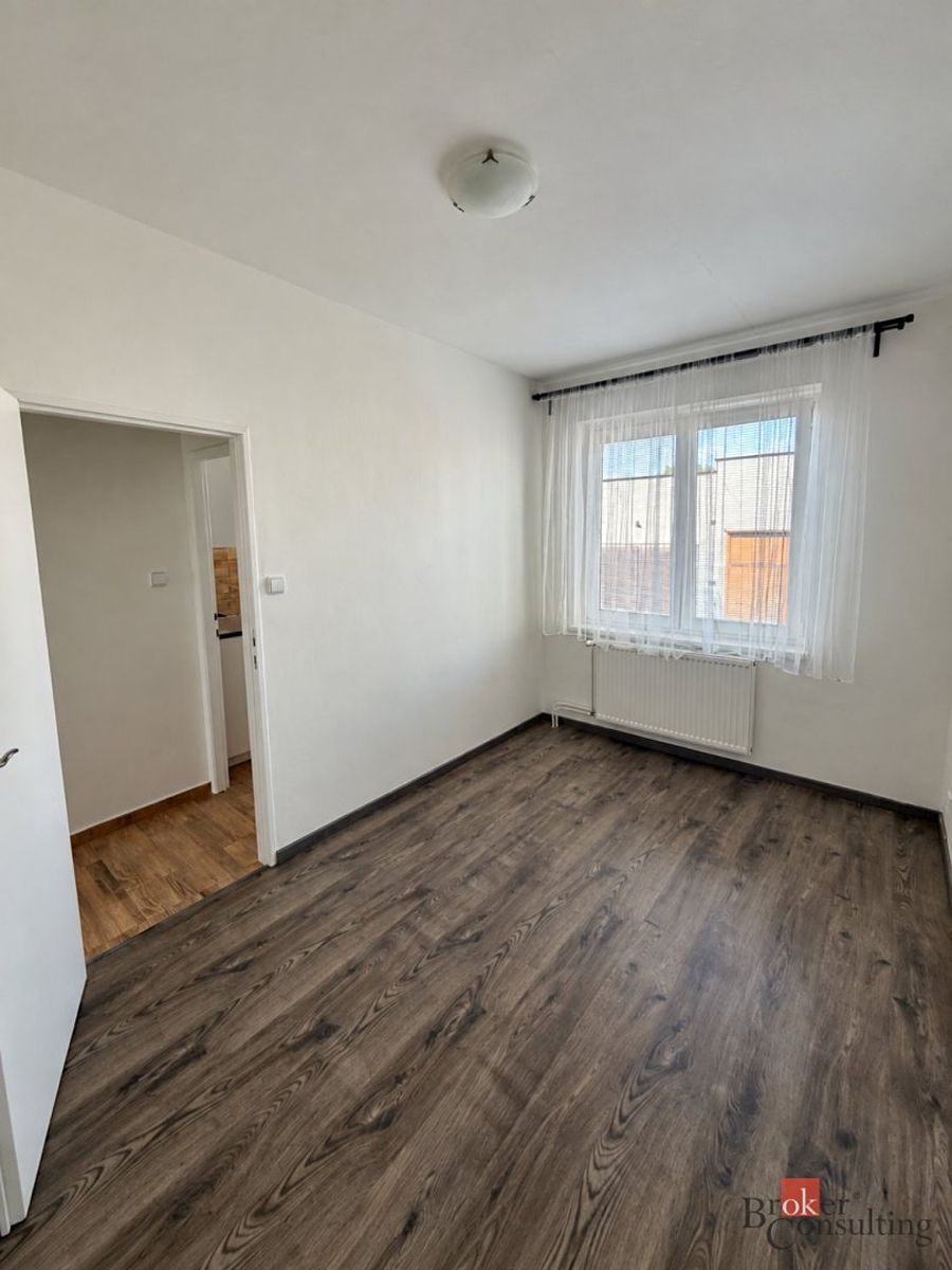 Pronájem bytu 3+1 76 m² – fotografie 3