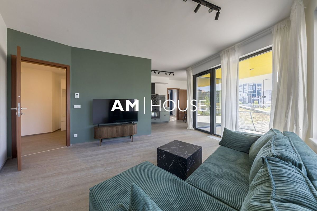 Pronájem bytu 2+kk 66 m²