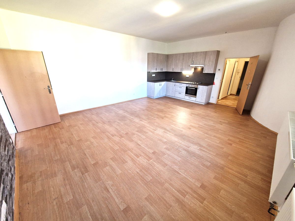Pronájem bytu 2+kk 70 m²