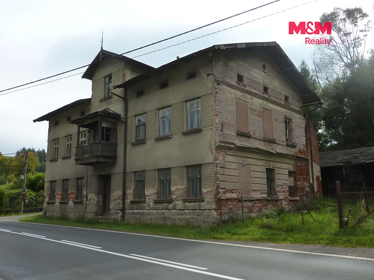 Prodej rodinného domu 1200 m², pozemek 1251 m² – fotografie 5