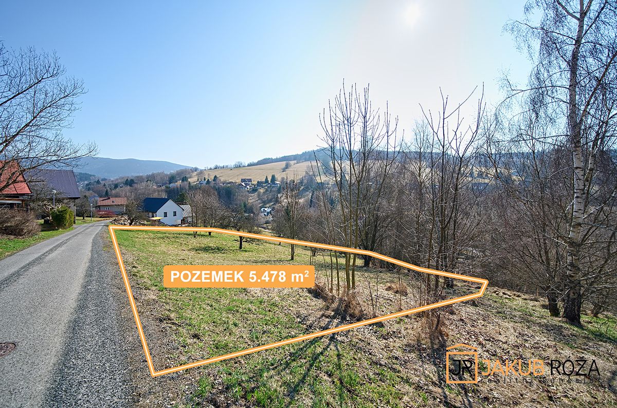 Prodej stavebního pozemku 5478 m² – fotografie 3