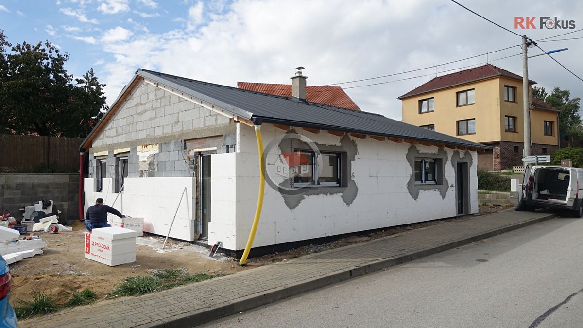 Prodej rodinného domu 86 m², pozemek 186 m² – fotografie 2