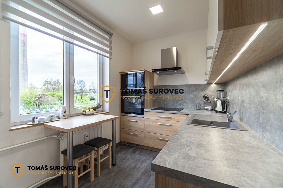 Pronájem bytu 2+1 61 m² – fotografie 4