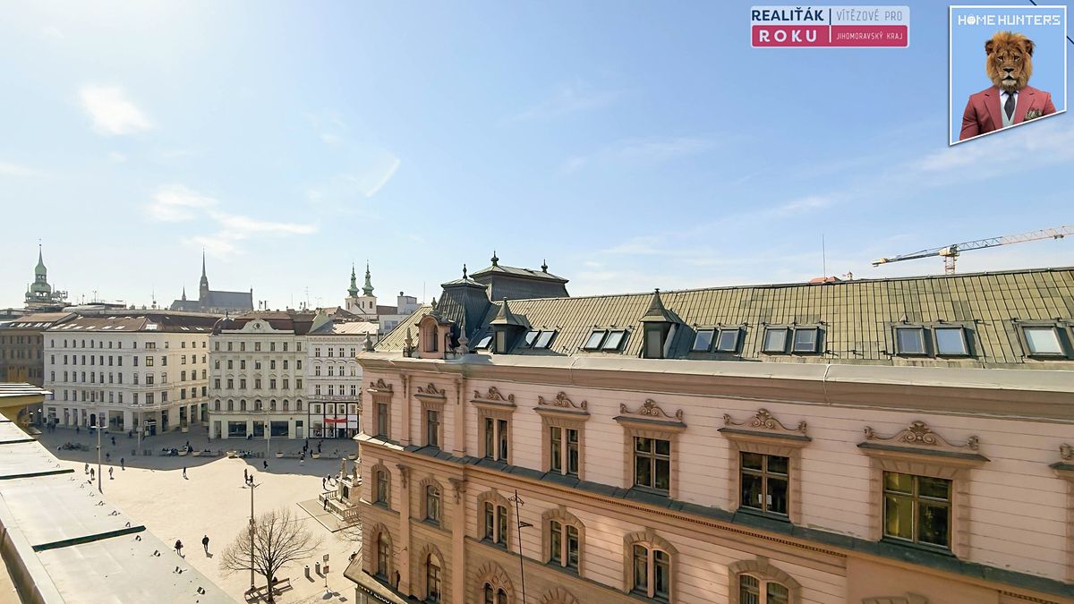 Pronájem kanceláře 198 m² – fotografie 2