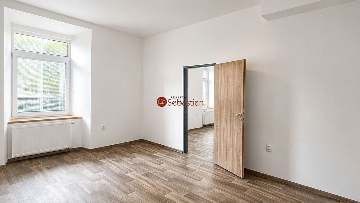 Pronájem bytu 2+kk 50 m² – fotografie 3