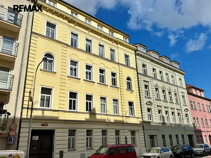 Prodej činžovního domu 736 m², Praha – náhled fotky 3