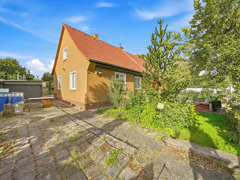 Prodej rodinného domu 134 m², pozemek 496 m², Hostomice – náhled fotky 2