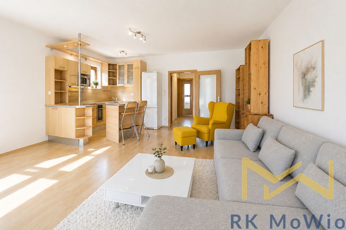 Pronájem bytu 3+kk 68 m² – fotografie 2