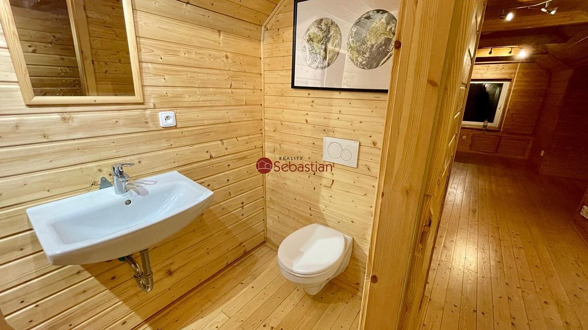 Pronájem bytu 1+kk 25 m² – fotografie 4
