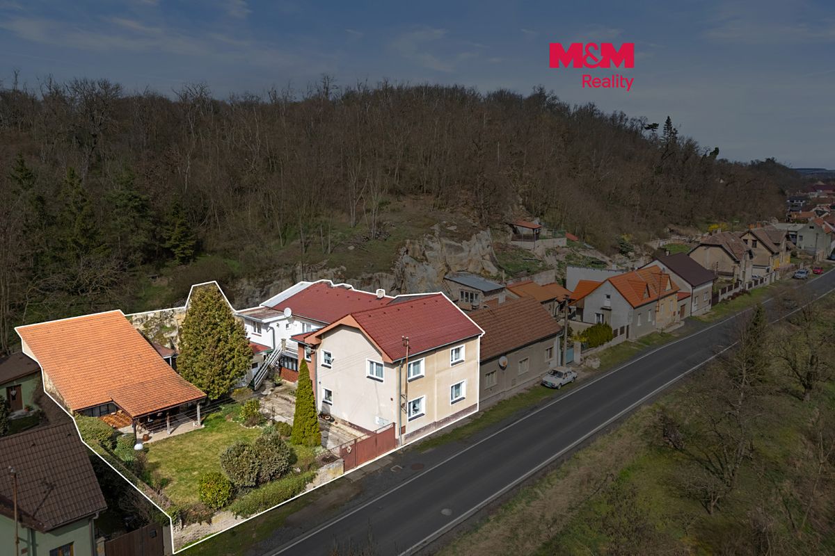 Prodej rodinného domu 245 m², pozemek 643 m²