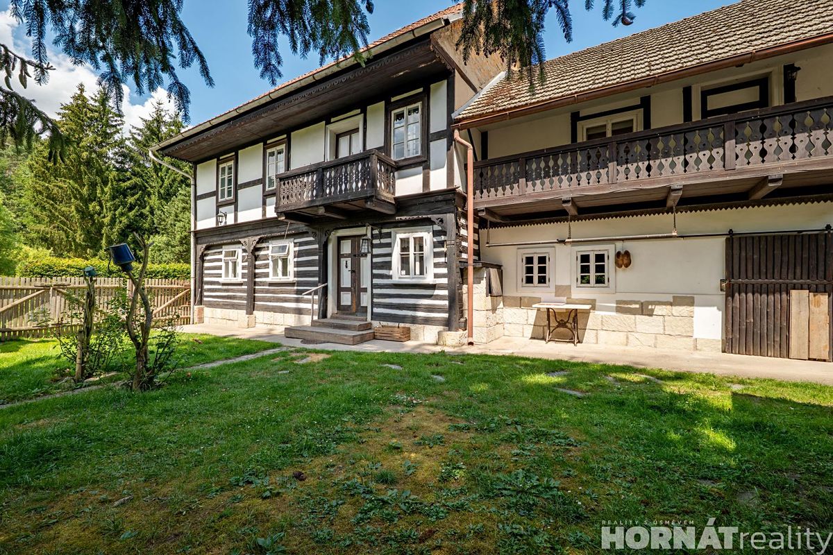 Prodej zemědělské usedlosti 200 m², pozemek 18000 m²