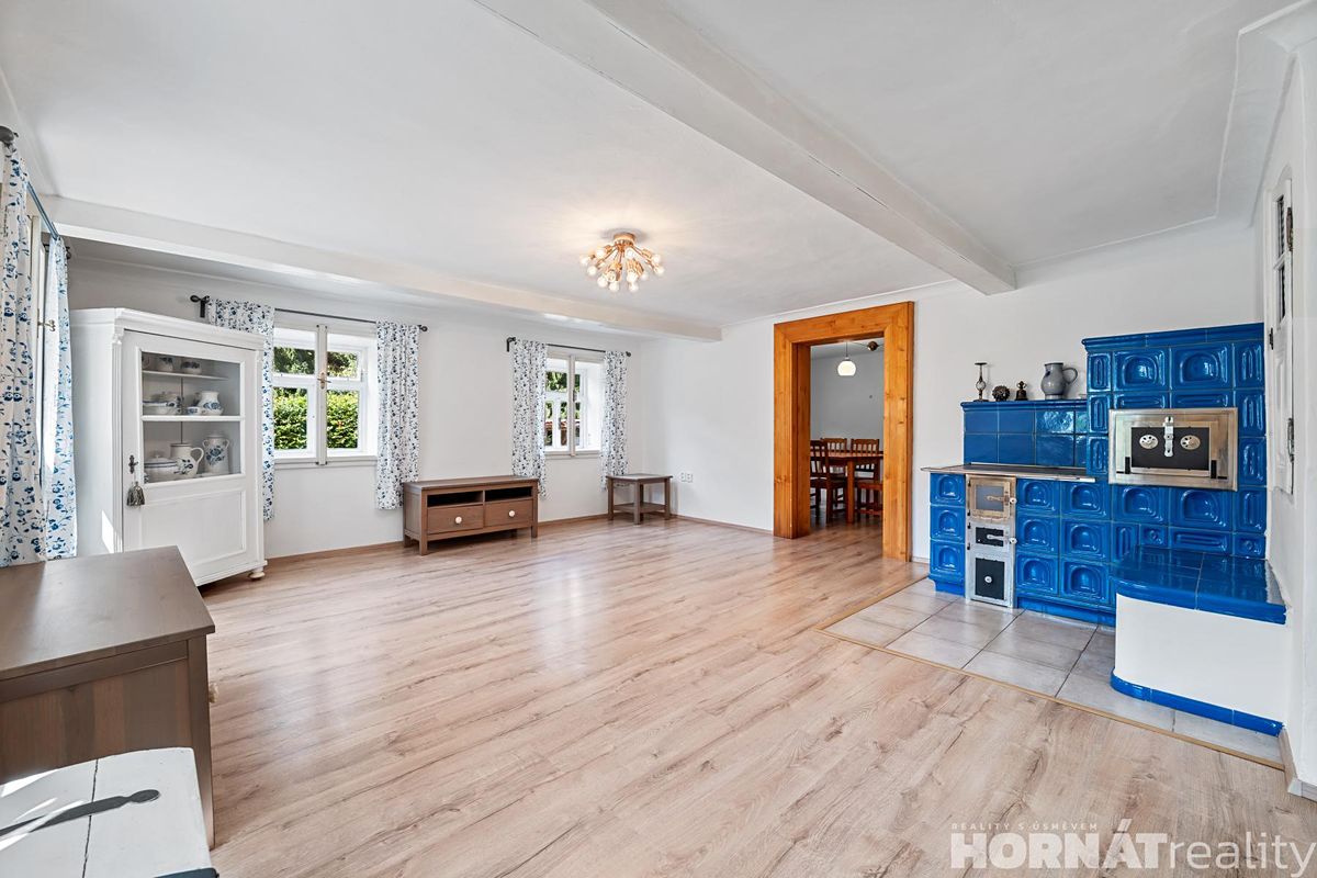 Prodej zemědělské usedlosti 200 m², pozemek 18000 m² – fotografie 3