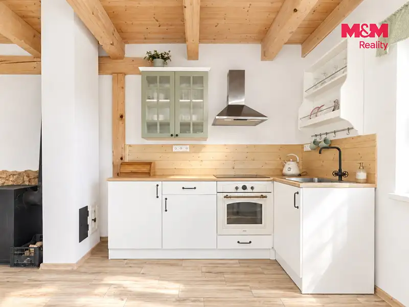 Prodej chalupy 100 m², pozemek 1357 m², Bílá – náhled fotky 3