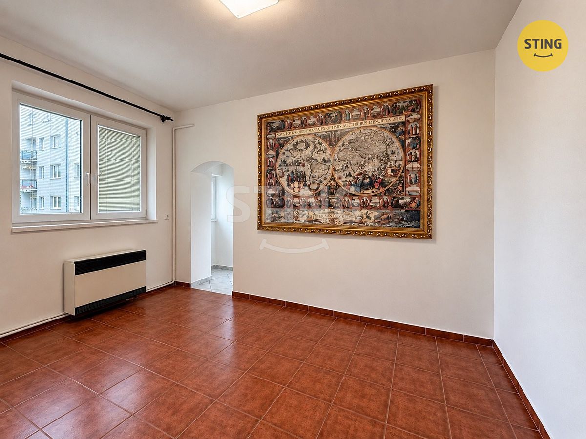 Pronájem bytu 3+1 90 m² – fotografie 2