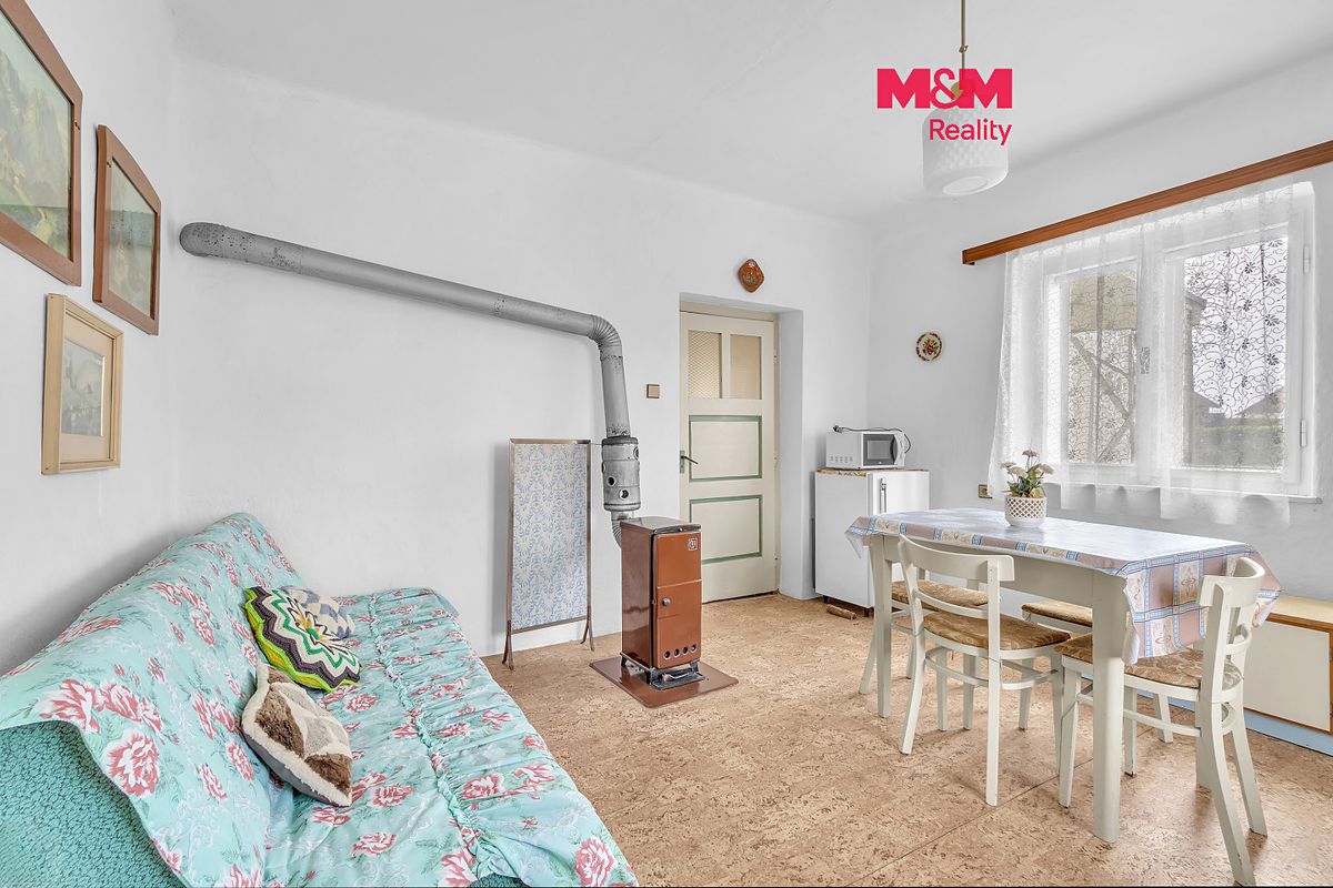 Prodej rodinného domu 55 m², pozemek 1146 m²
