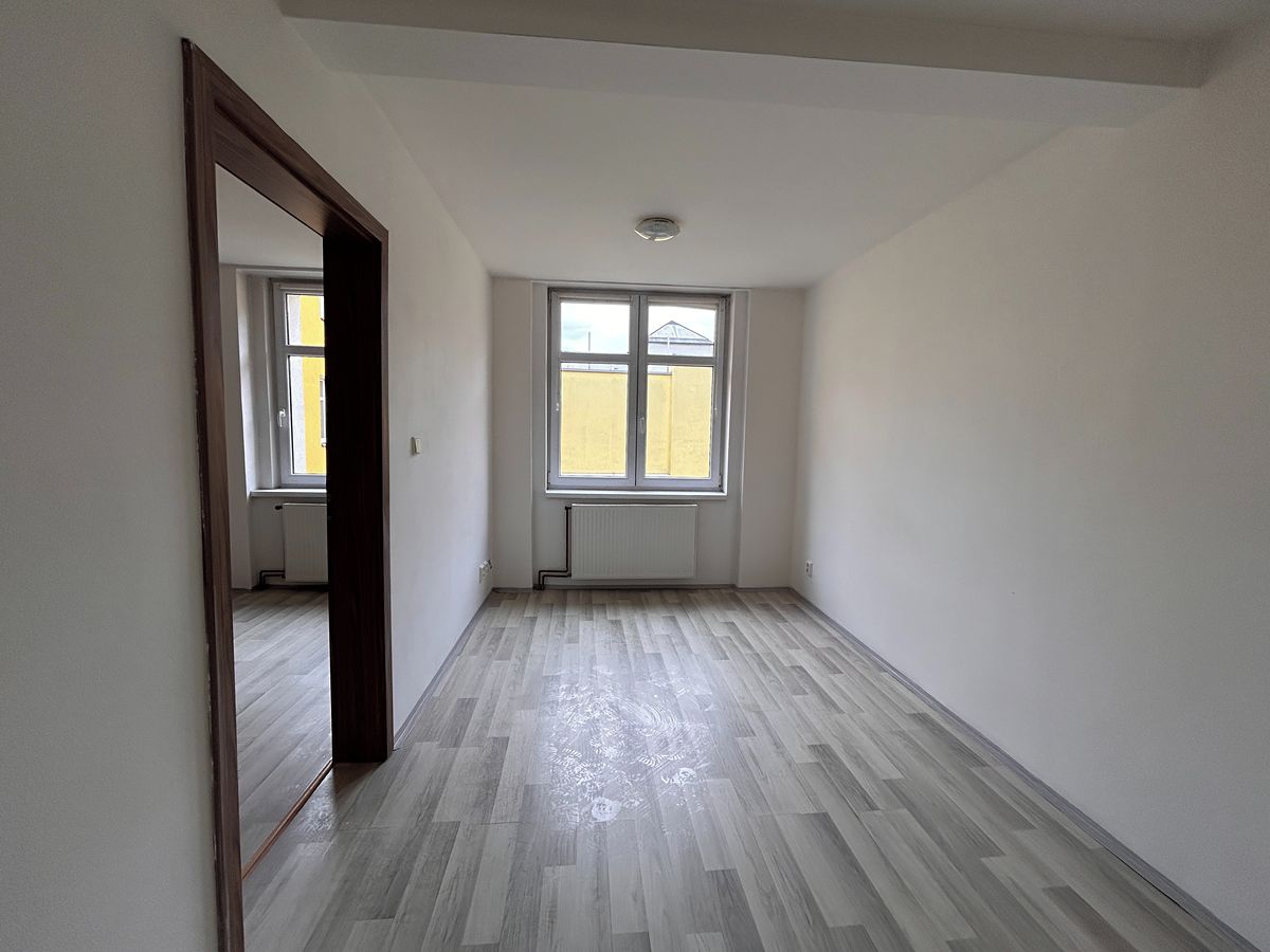 Pronájem bytu 2+kk 45 m² – fotografie 5
