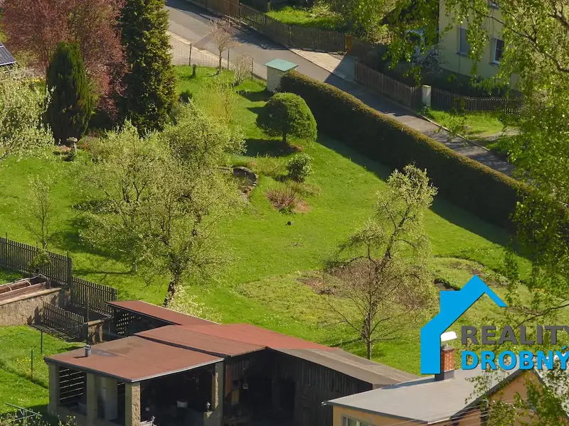 Prodej stavebního pozemku 878 m², Děčín – náhled fotky 1