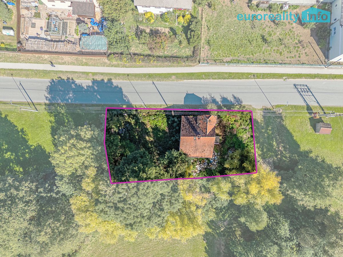 Prodej rodinného domu 120 m², pozemek 523 m² – fotografie 2
