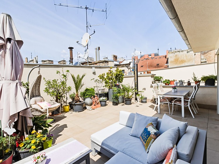 Квартира 4+kk на продаж, 150 м² (24 з 30)