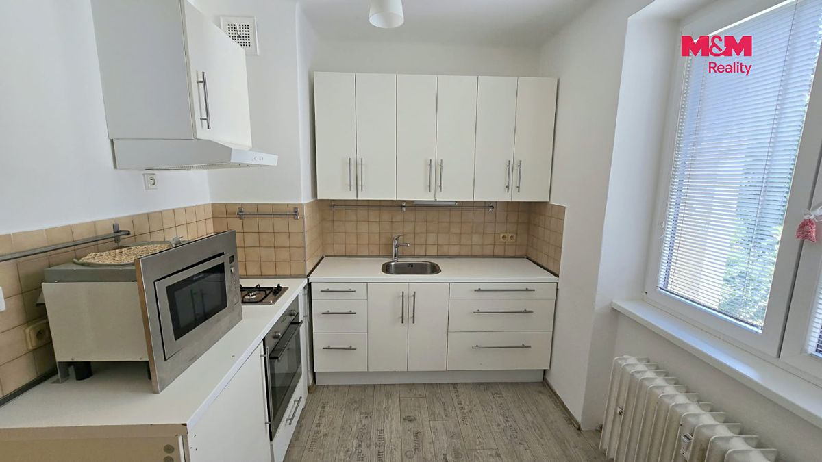 Pronájem bytu 2+1 65 m² – fotografie 2