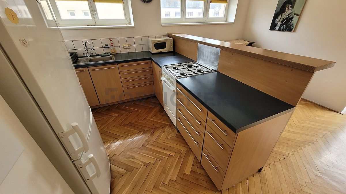 Pronájem bytu 2+kk 45 m² – fotografie 5