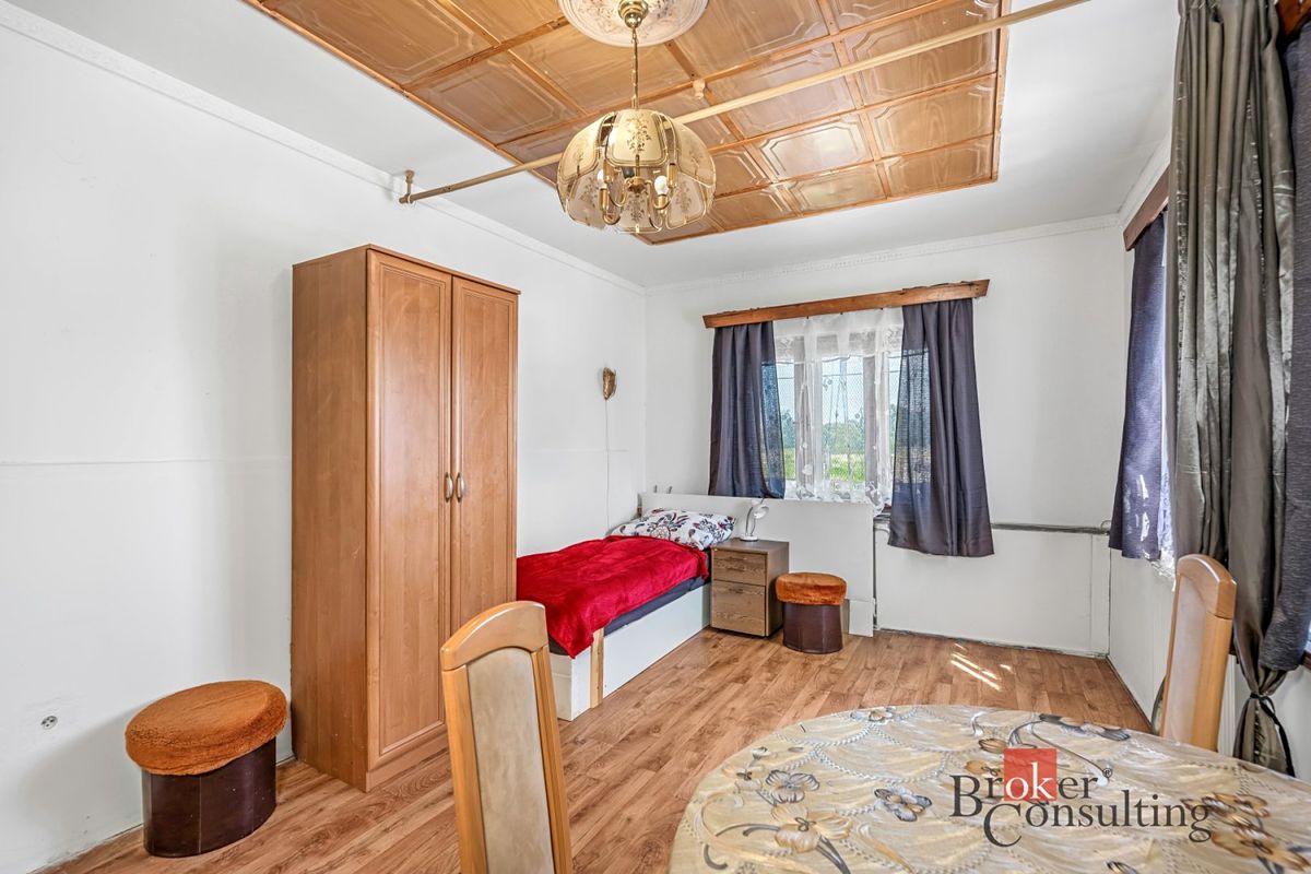 Prodej rodinného domu 140 m², pozemek 891 m² – fotografie 5