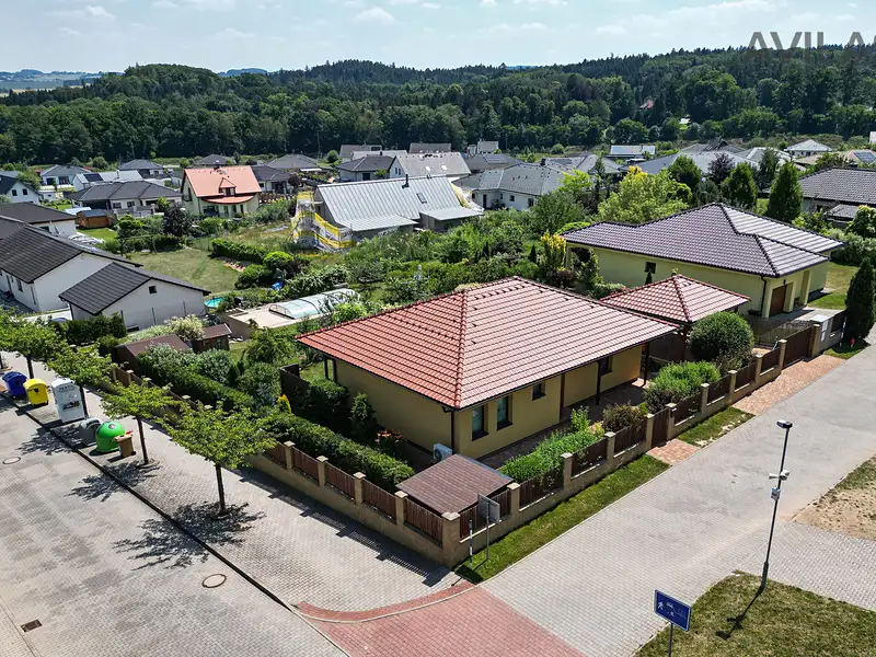 Prodej rodinného domu 125 m², pozemek 1211 m², Benešov – náhled fotky 3