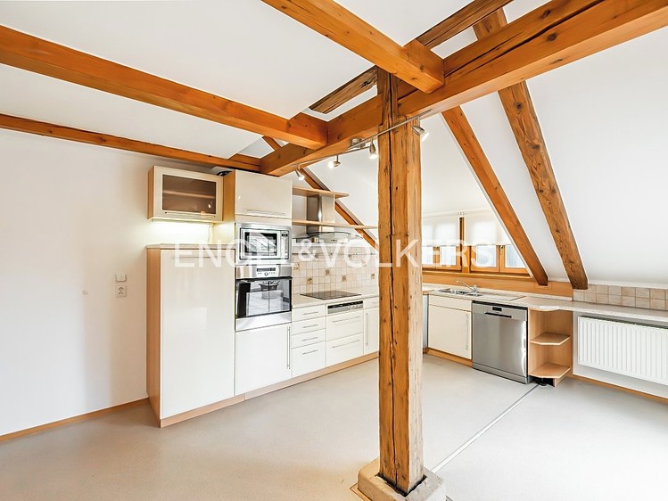 Квартира 4+kk в оренду, 221 м² (4 з 15)