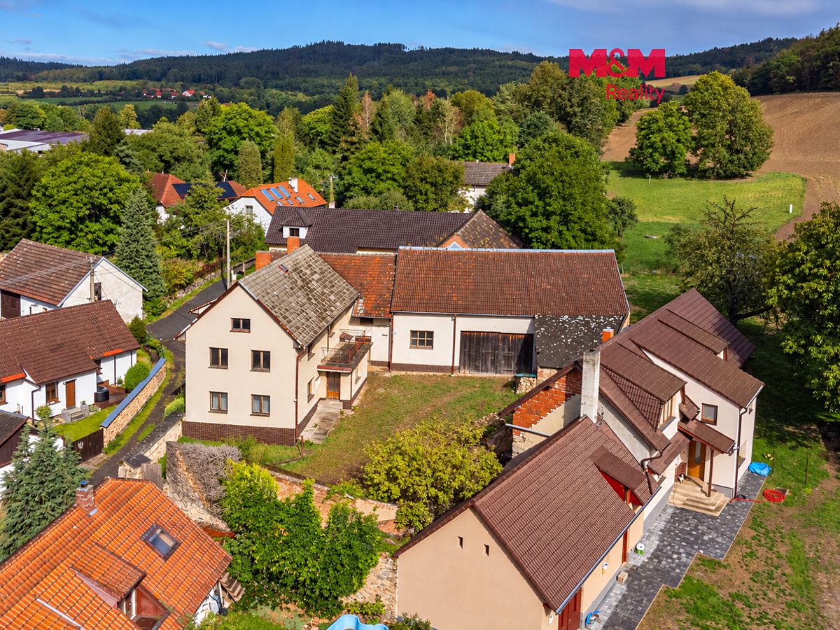 Prodej rodinného domu 155 m², pozemek 818 m²