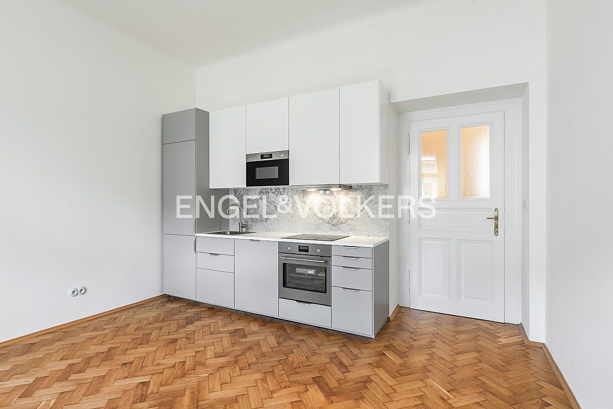 Pronájem bytu 3+kk 90 m² – fotografie 2