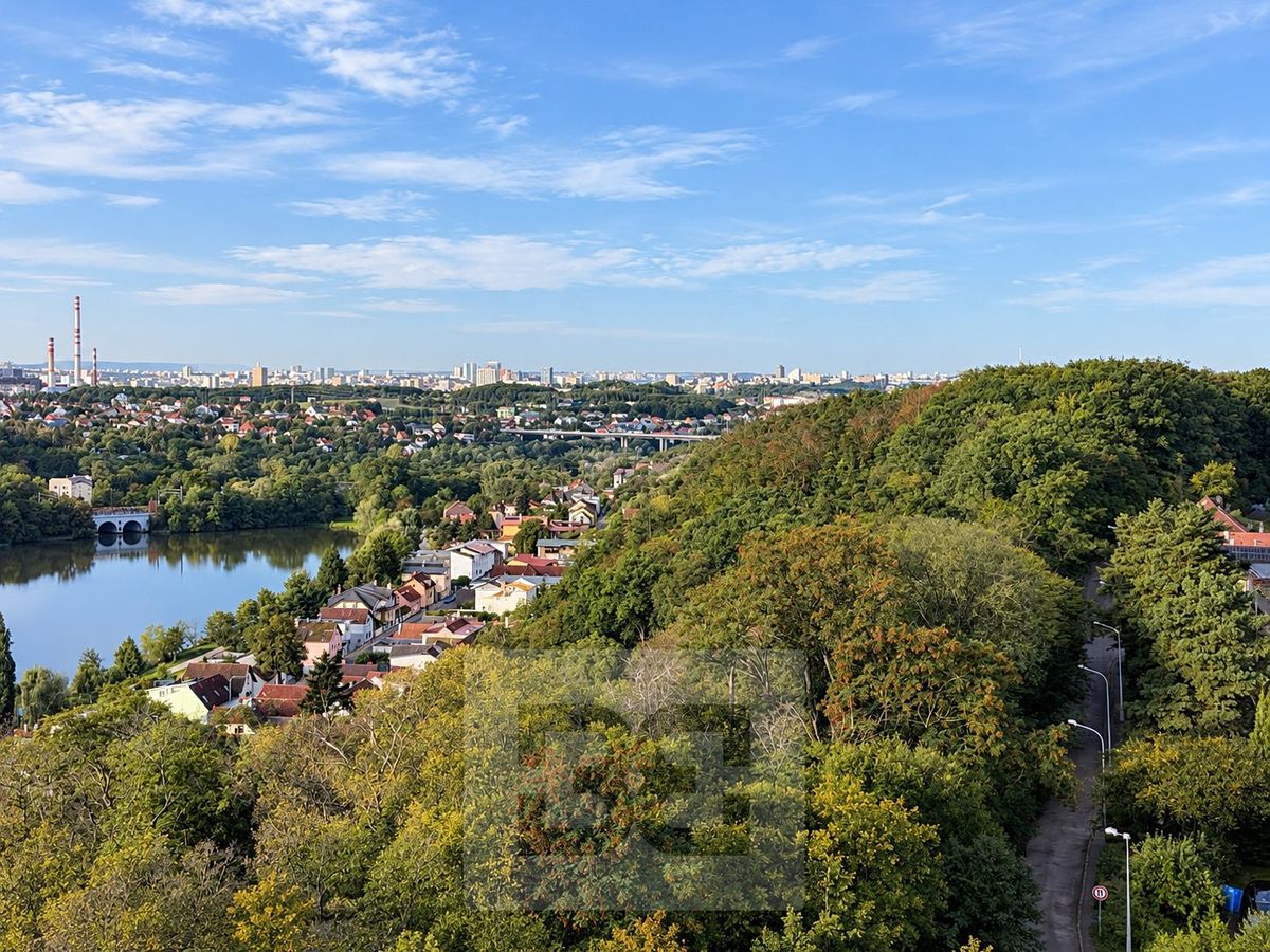 Pronájem bytu 2+kk 48 m² – fotografie 5