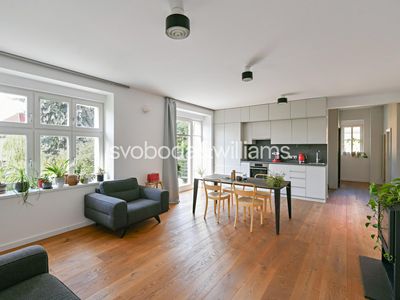 Pronájem bytu 4+kk 100 m²