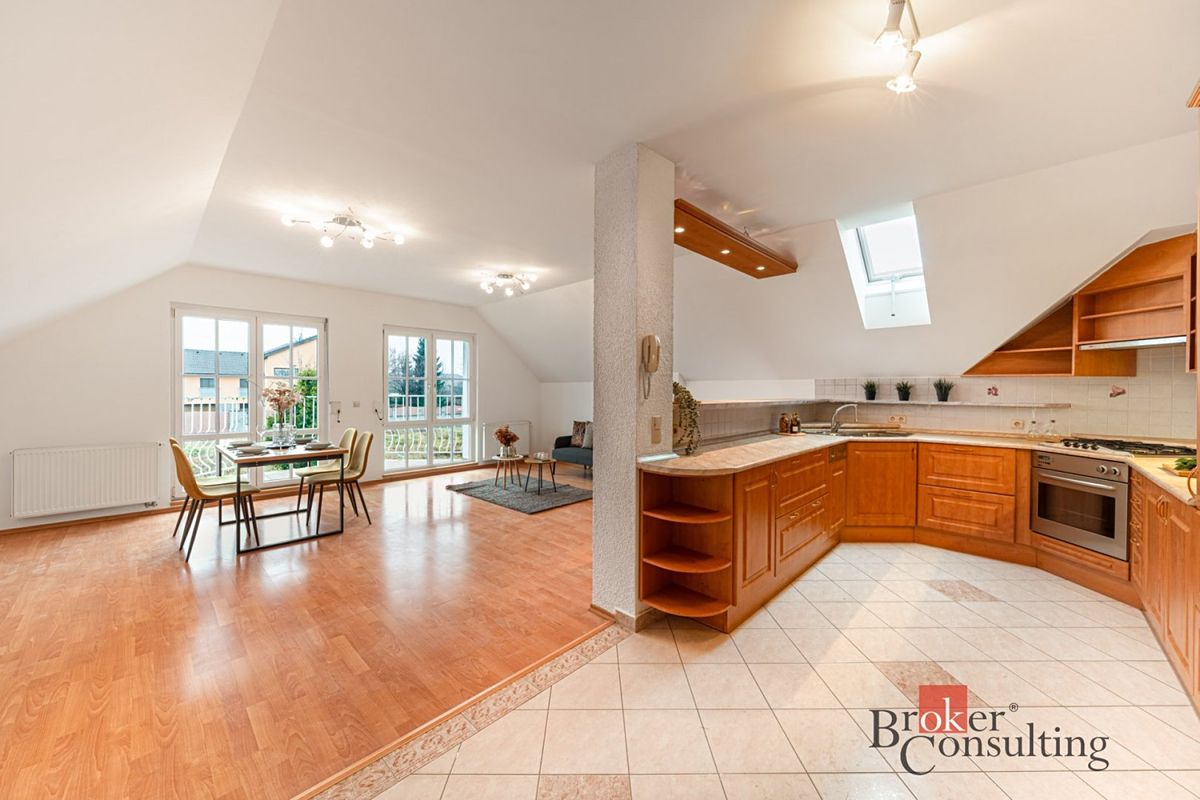 Prodej bytu 4+kk 172 m² – fotografie 2