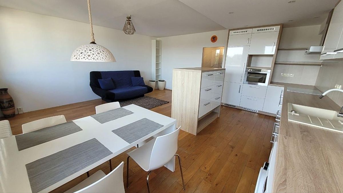 Pronájem bytu 3+kk 76 m² – fotografie 5