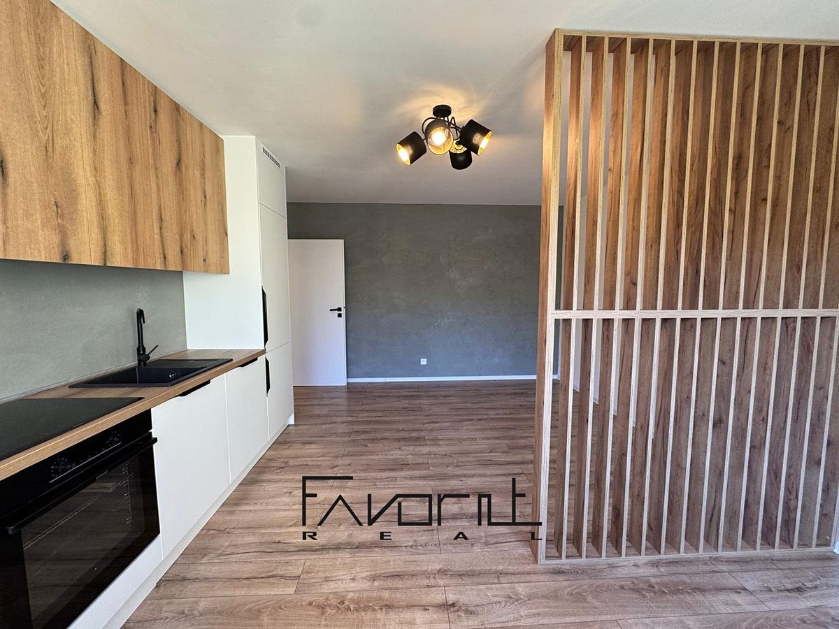 Pronájem bytu 2+kk 42 m² – fotografie 2