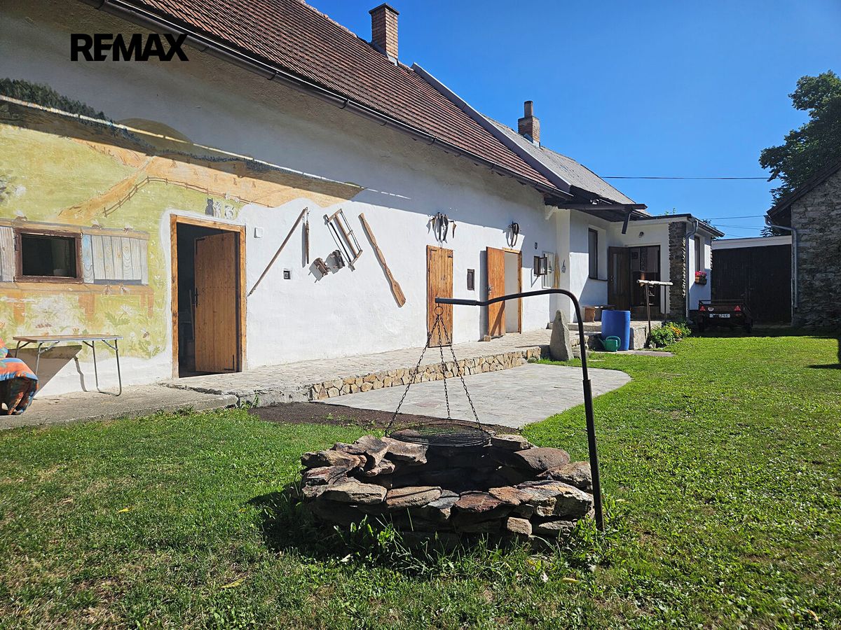 Prodej rodinného domu 158 m², pozemek 667 m²