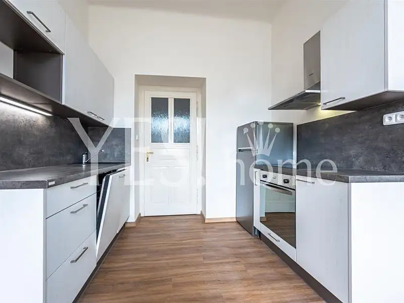 Pronájem bytu 2+kk 37 m², Praha – náhled fotky 2
