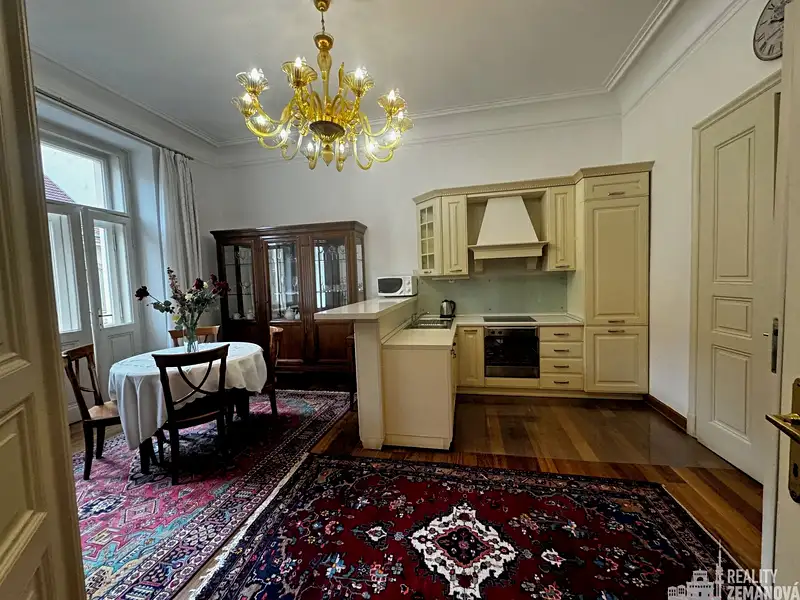 Pronájem bytu 3+kk 76 m², Praha – náhled fotky 1