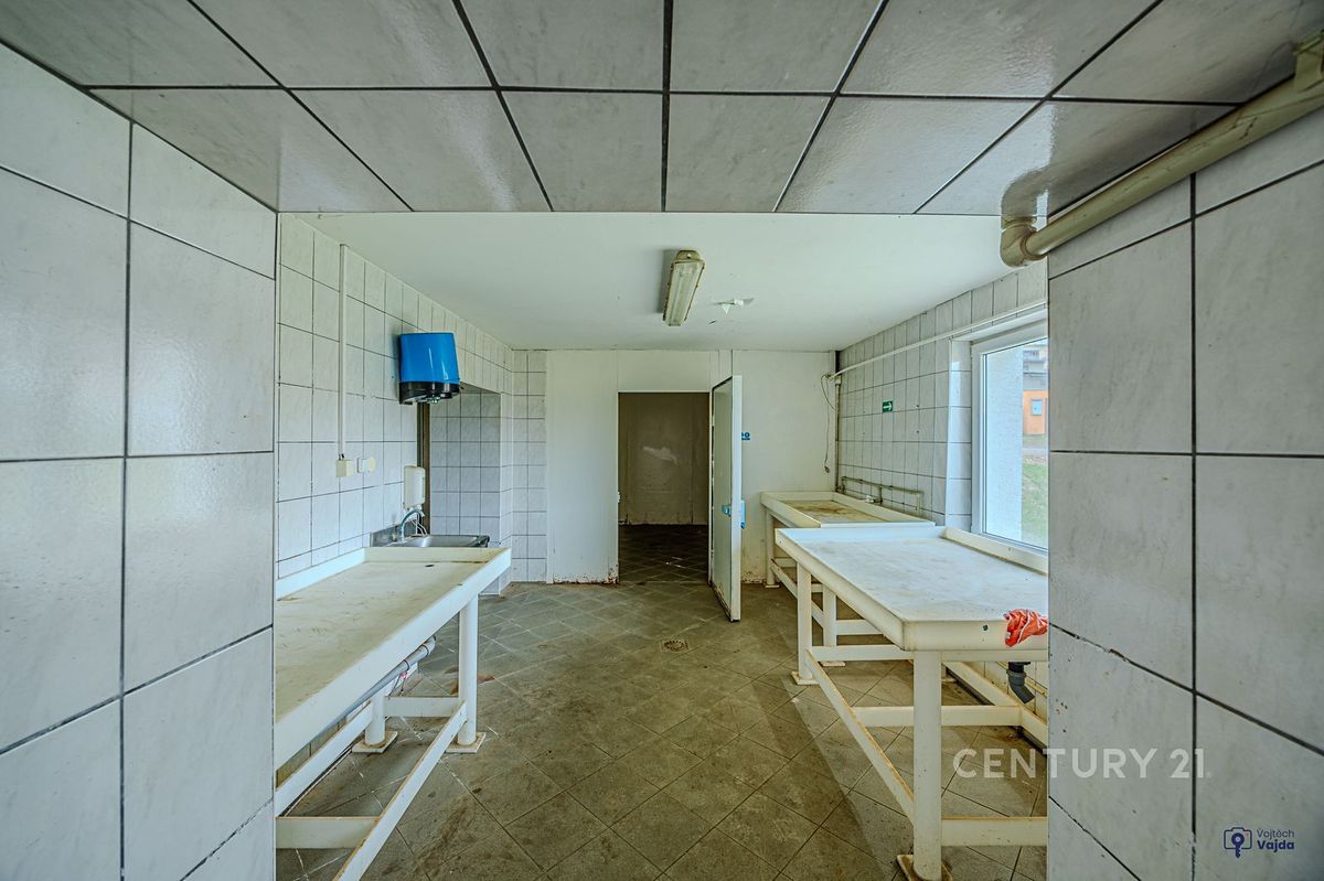 Prodej skladového prostoru 650 m² – fotografie 5